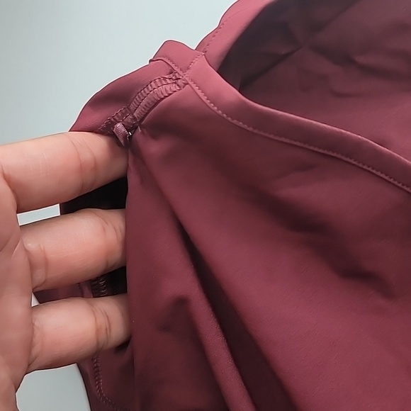 NWT CRZ YOGA High Waisted Workout Shorts l - Picture 8 of 16